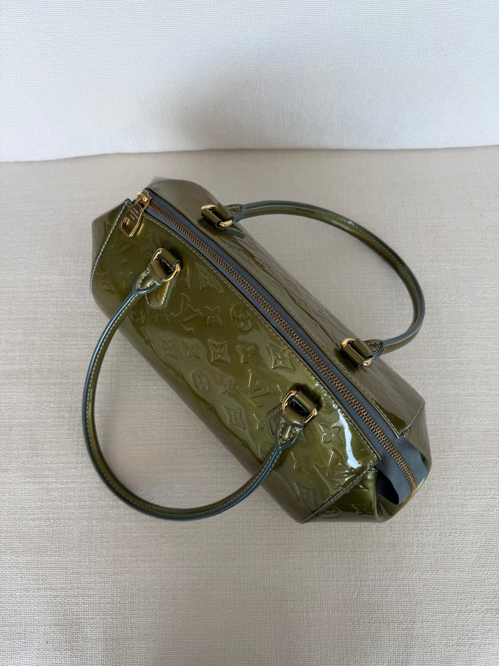 Louis Vuitton Monogram Vernis Sherwood PM Hand Bag Jivre