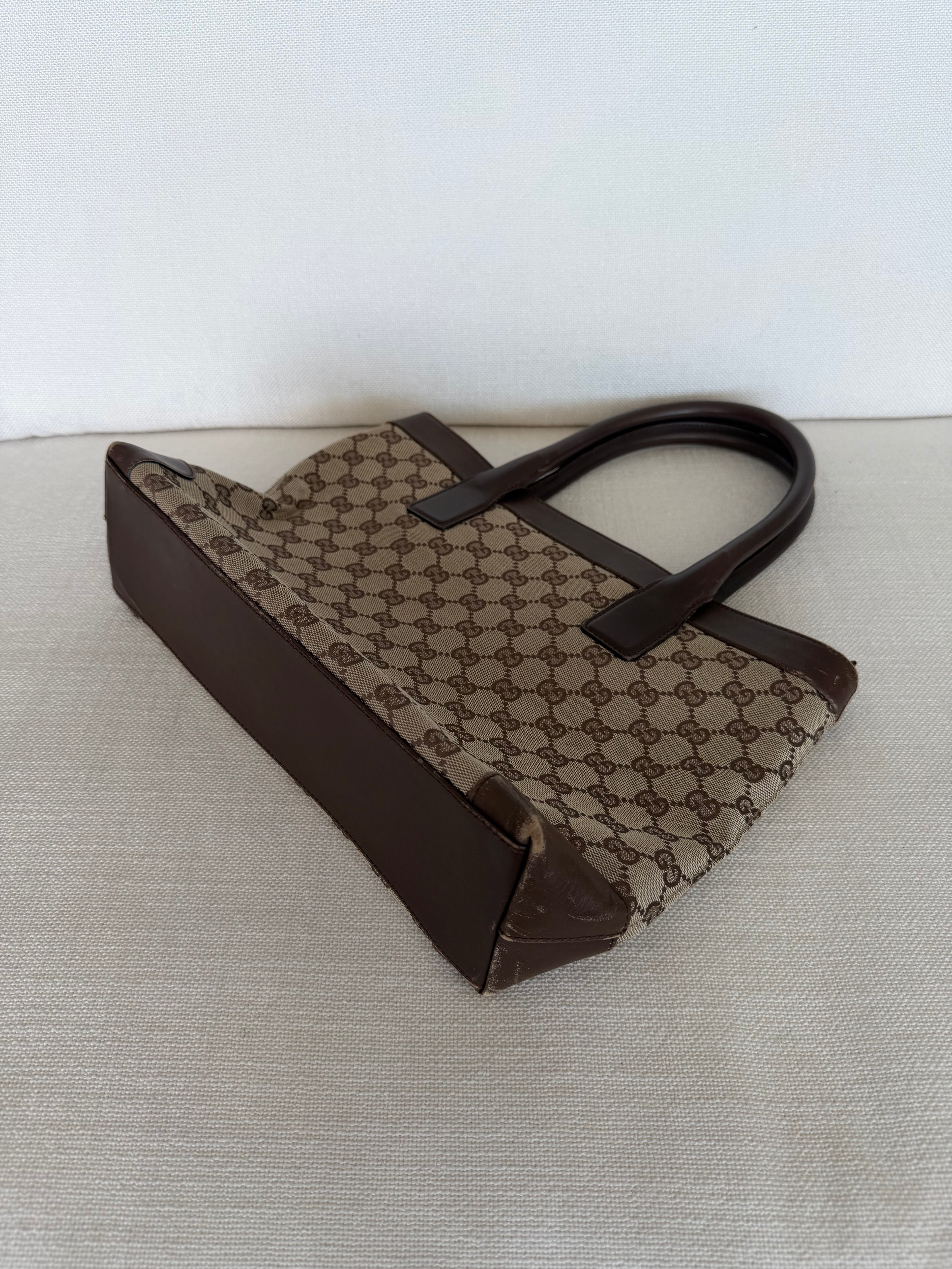 Gucci GG Canvas Tote Bag Beige Gold